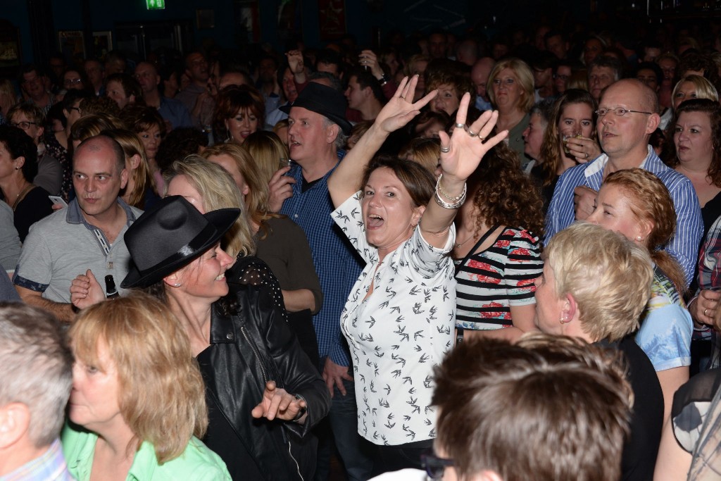 ../Images/Heel Noordwijkerhout zingt Hazes 169.jpg